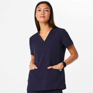FIGS Casma Scrub Top